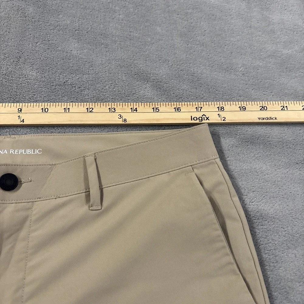 Banana Republic Mens Pants 34x30 Beige Chino Classic Flat Front Preppy Golf #J11